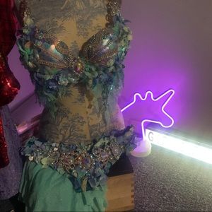 xSOLDx Flower rave outfit xSOLDx